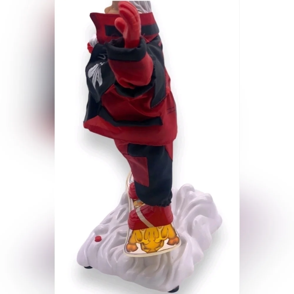 GEMMY Snowboarding Santa Boggies to the song Born to be Wild 2000 Animated Video - Picture 6 of 13